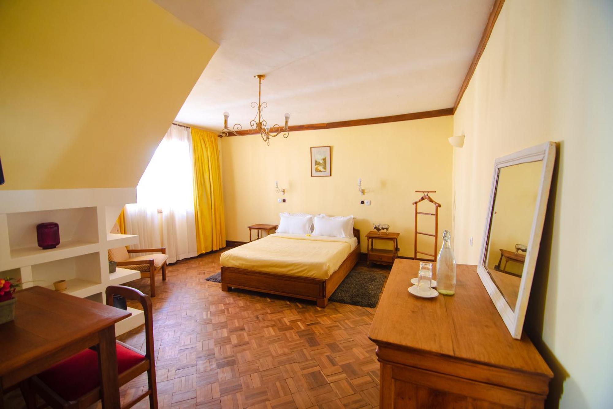 La Residence D'Ankerana อันตานานารีโว ภายนอก รูปภาพ